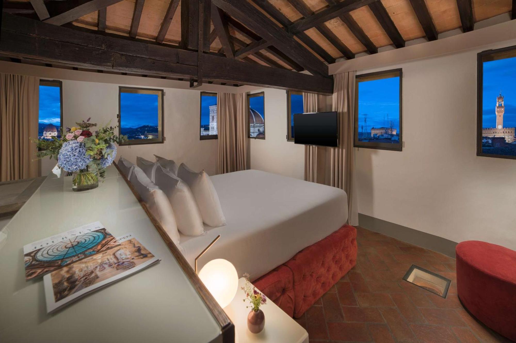 Nh Collection Porta Rossa 5* Florenz