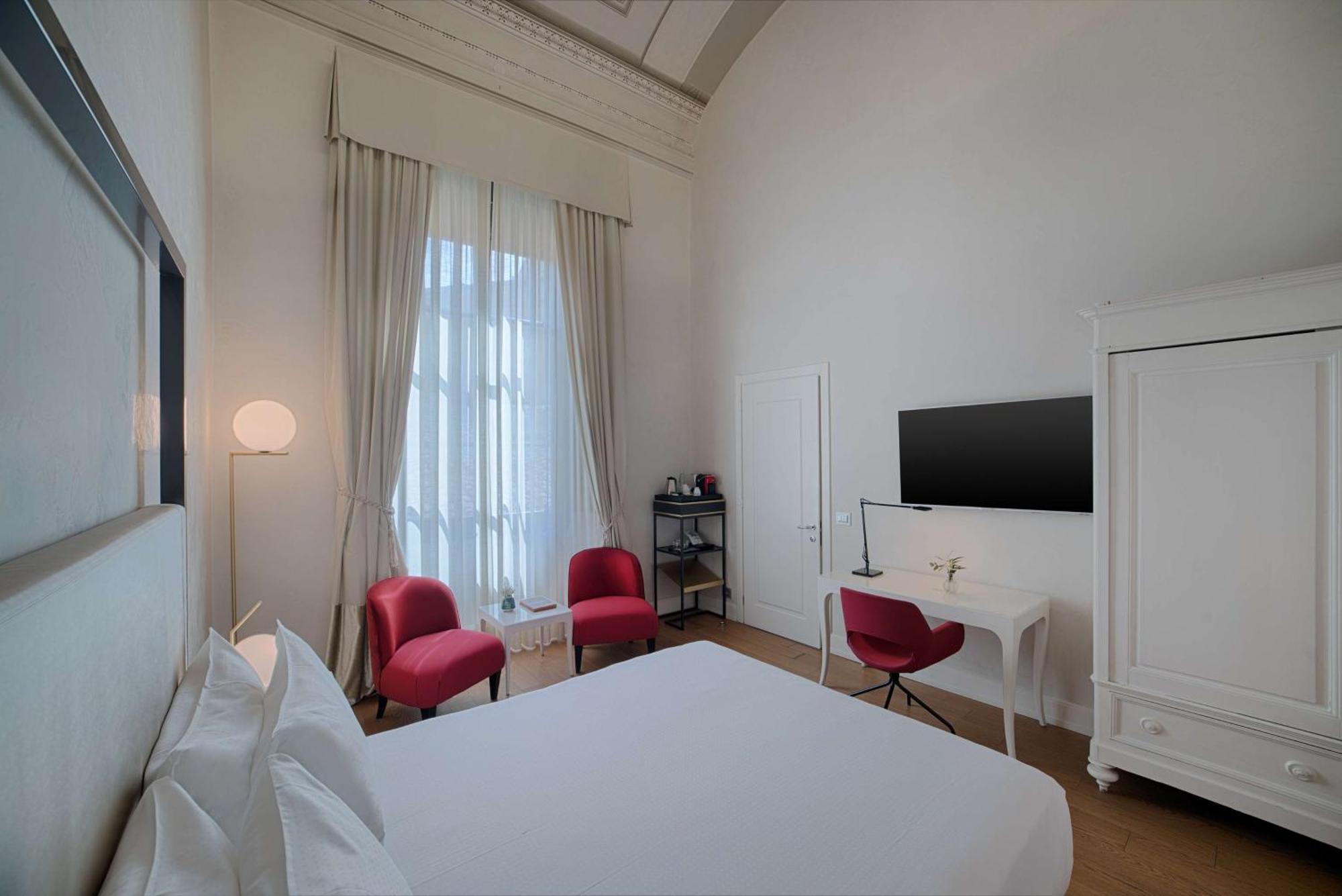 Nh Collection Porta Rossa Hotel Florenz