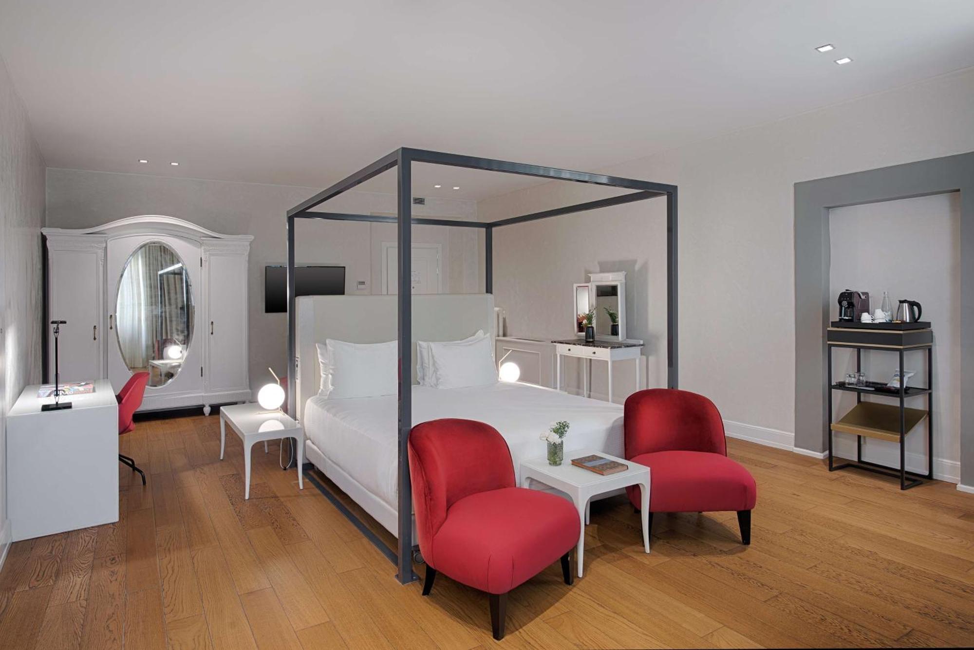 Nh Collection Porta Rossa Hotel Florenz