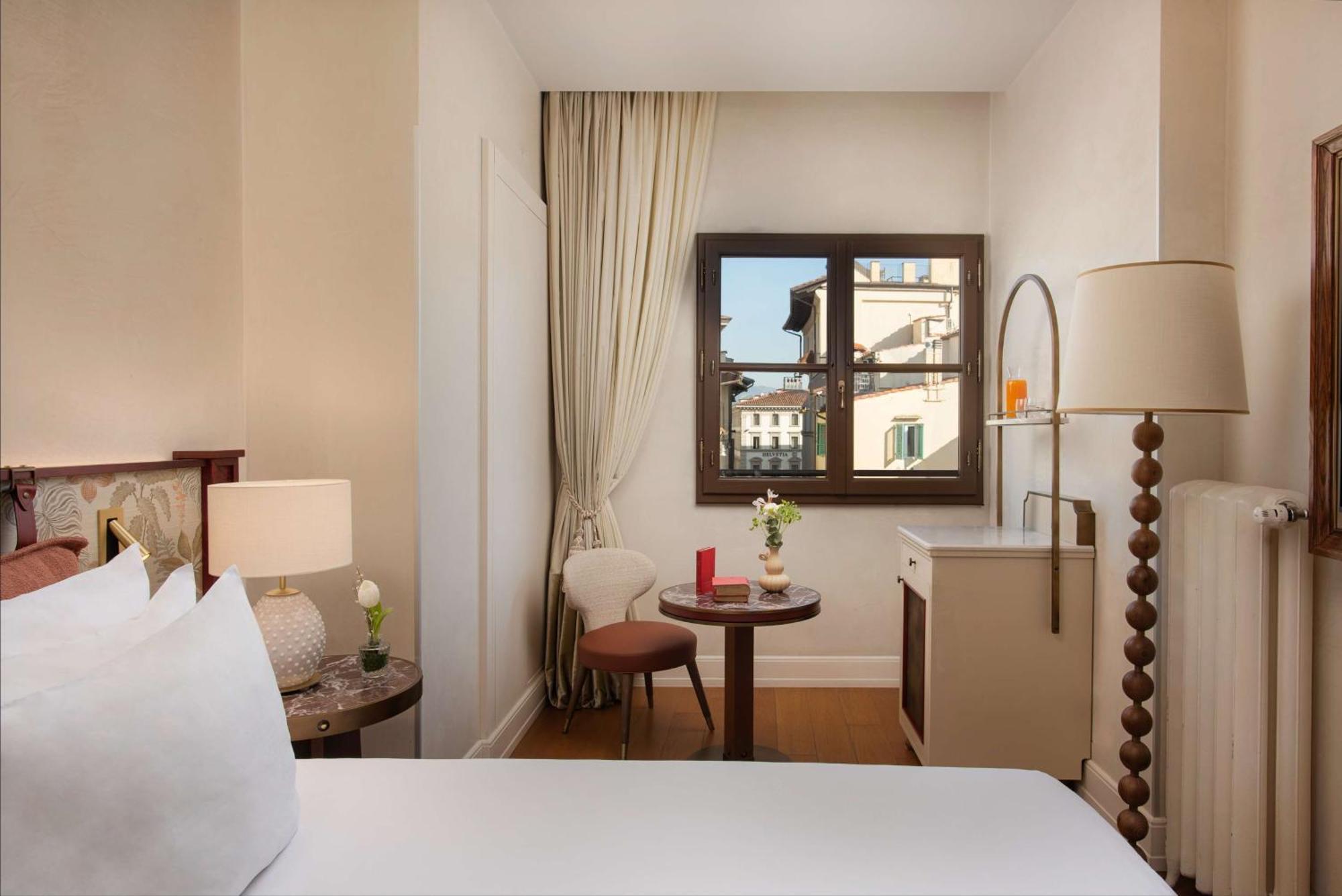 Nh Collection Porta Rossa 5* Florenz