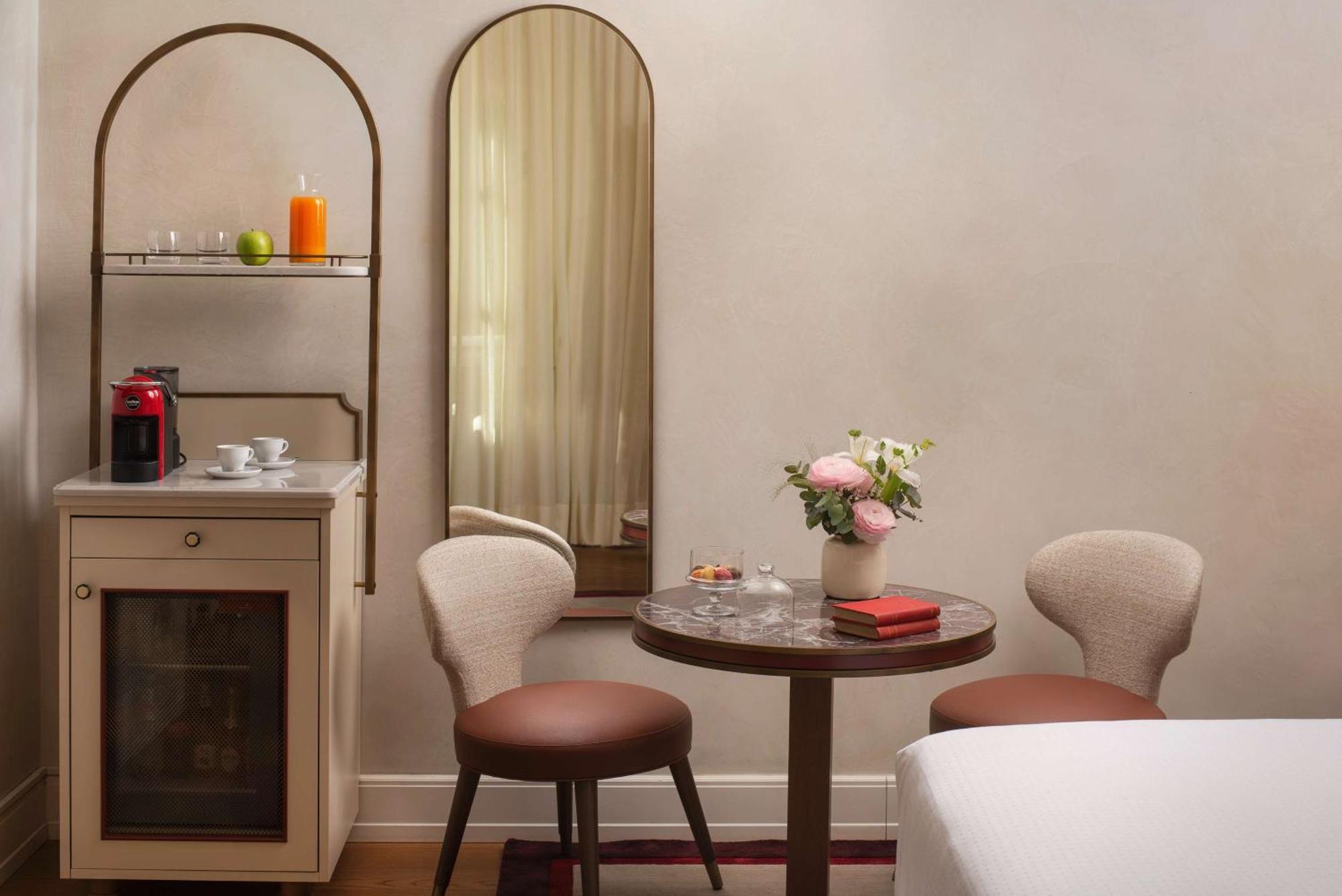 Nh Collection Porta Rossa 5* Florenz